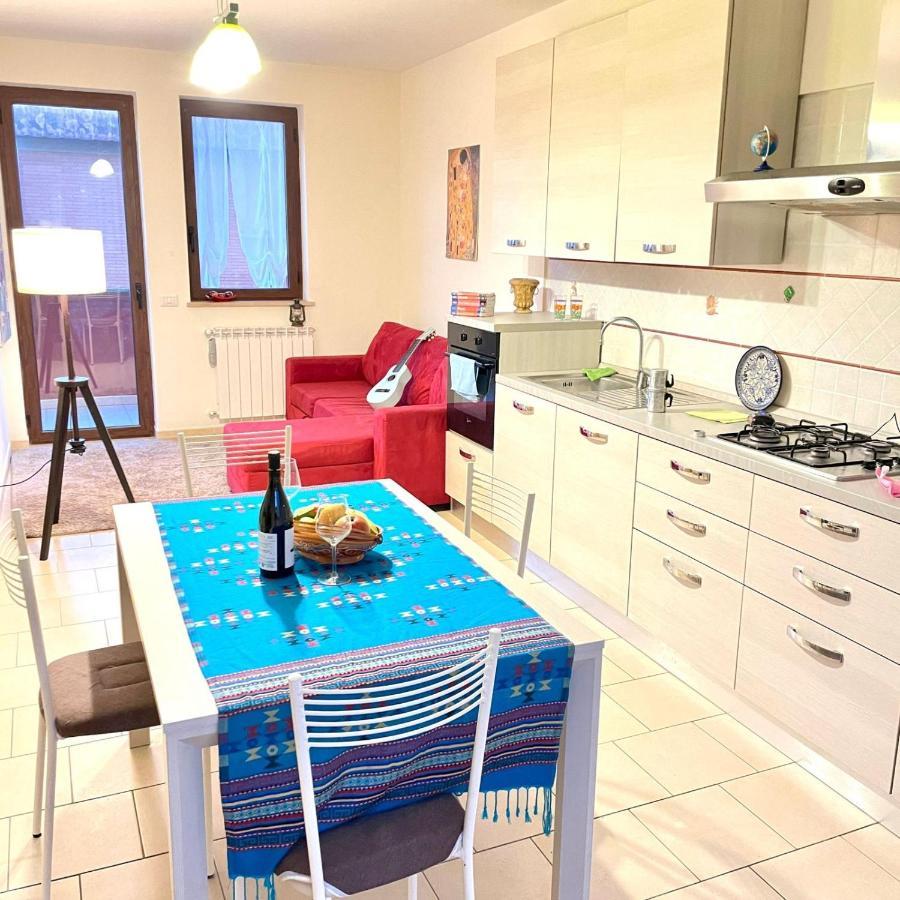 K-Rome Airport Sea View Apartment ฟิวมิชีโน ภายนอก รูปภาพ
